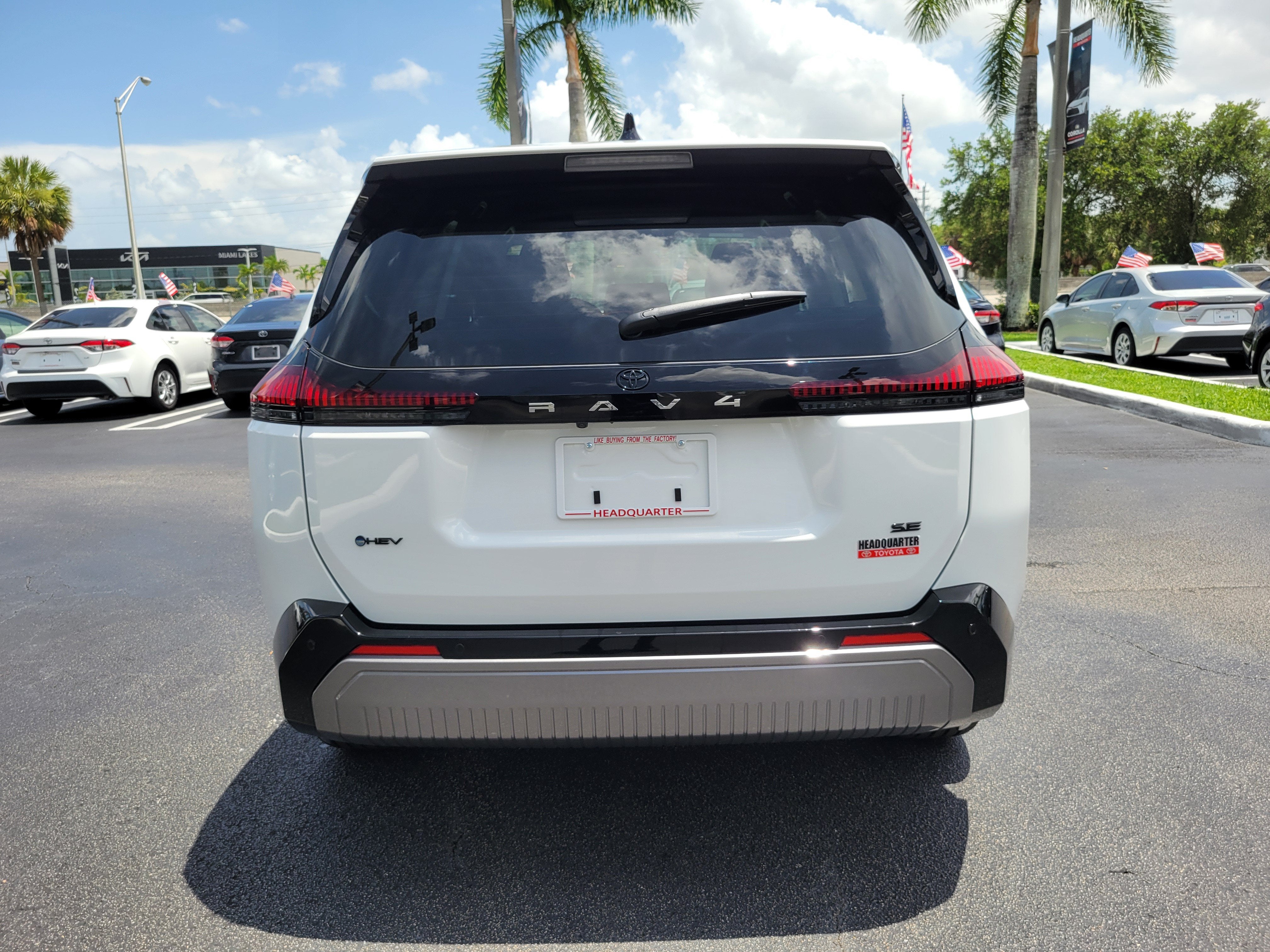 2026 Toyota RAV4 SE