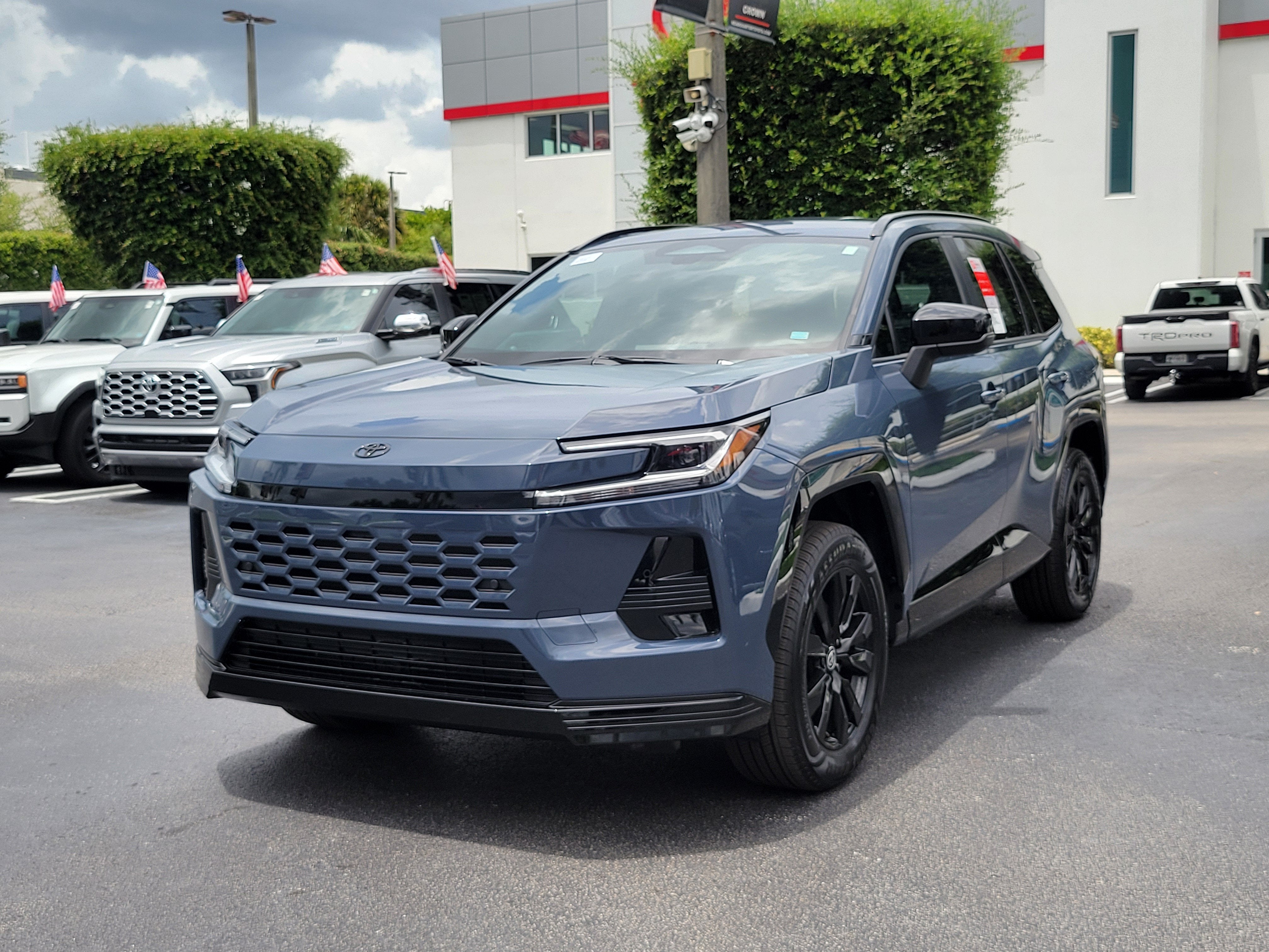 2026 Toyota RAV4 Plug-In Hybrid SE