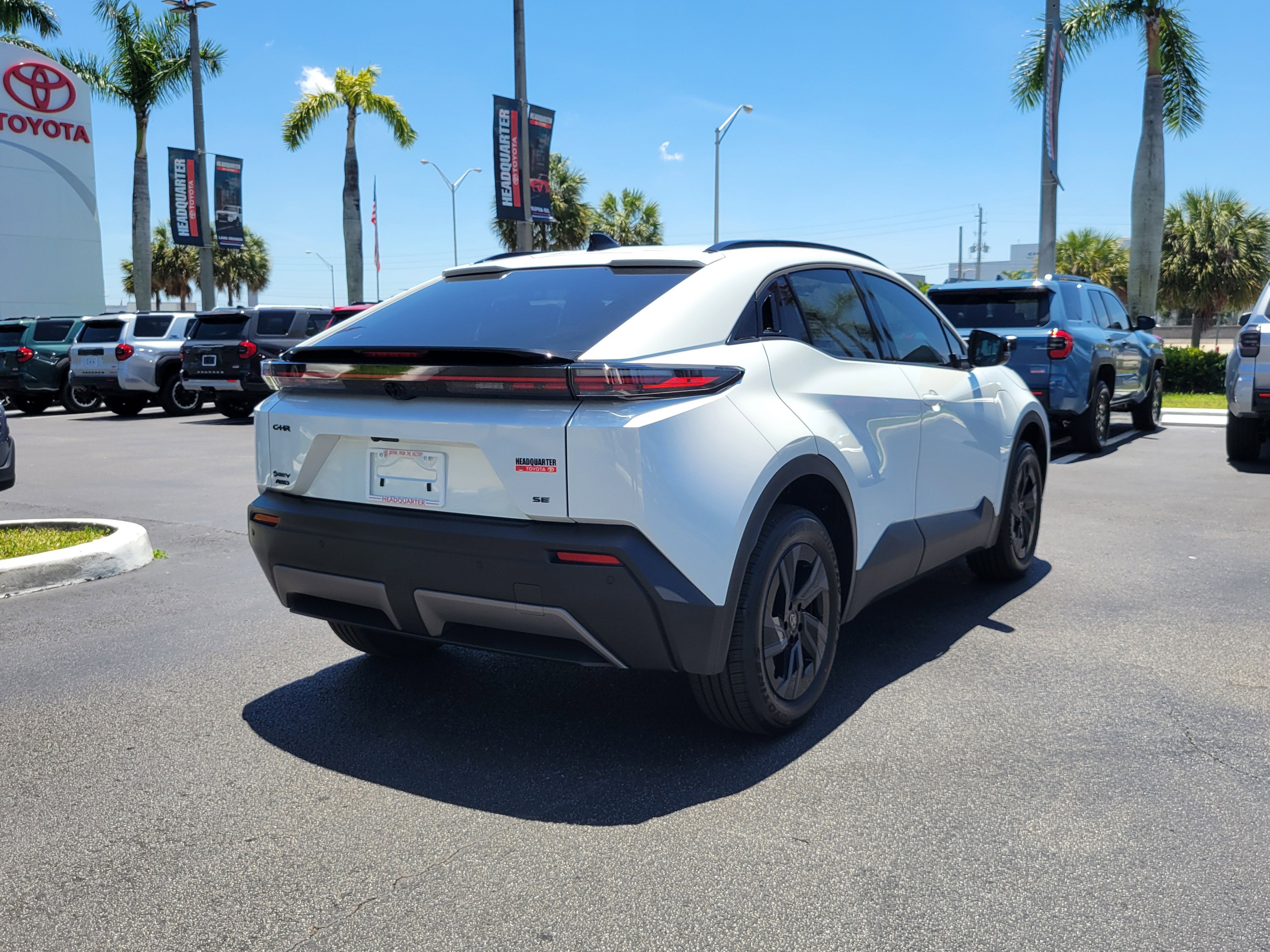 2026 Toyota C-HR SE