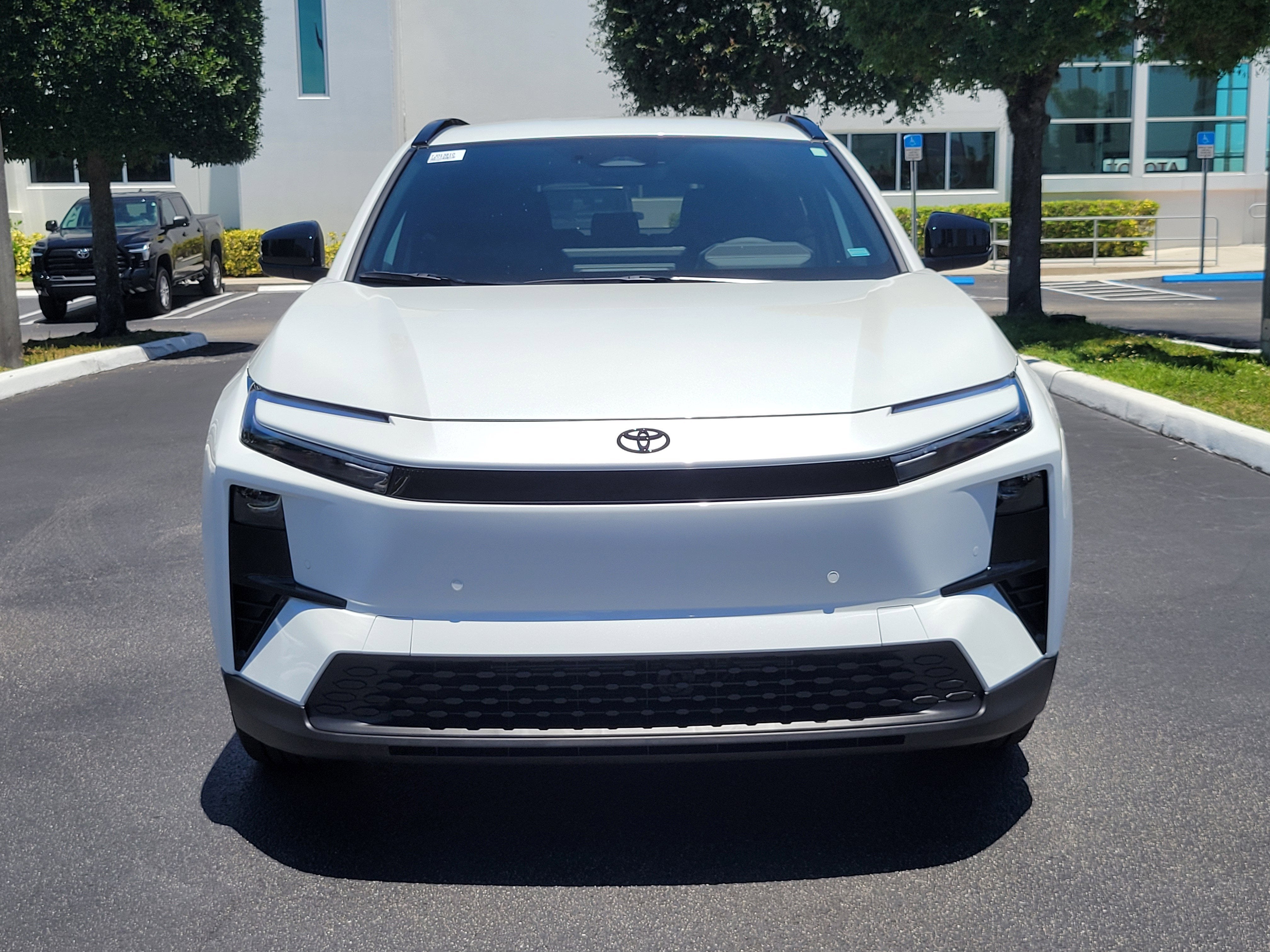 2026 Toyota C-HR SE
