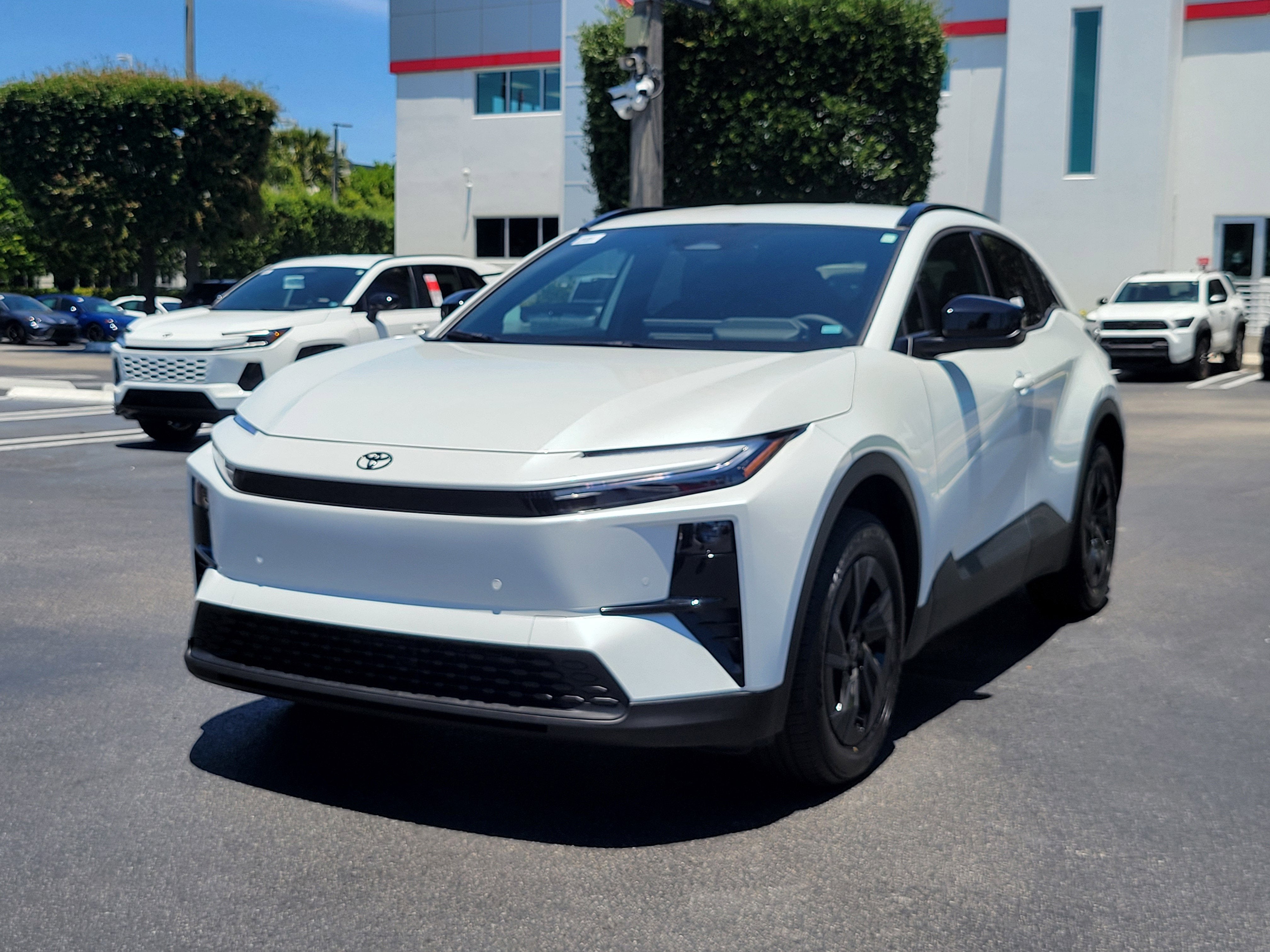 2026 Toyota C-HR SE
