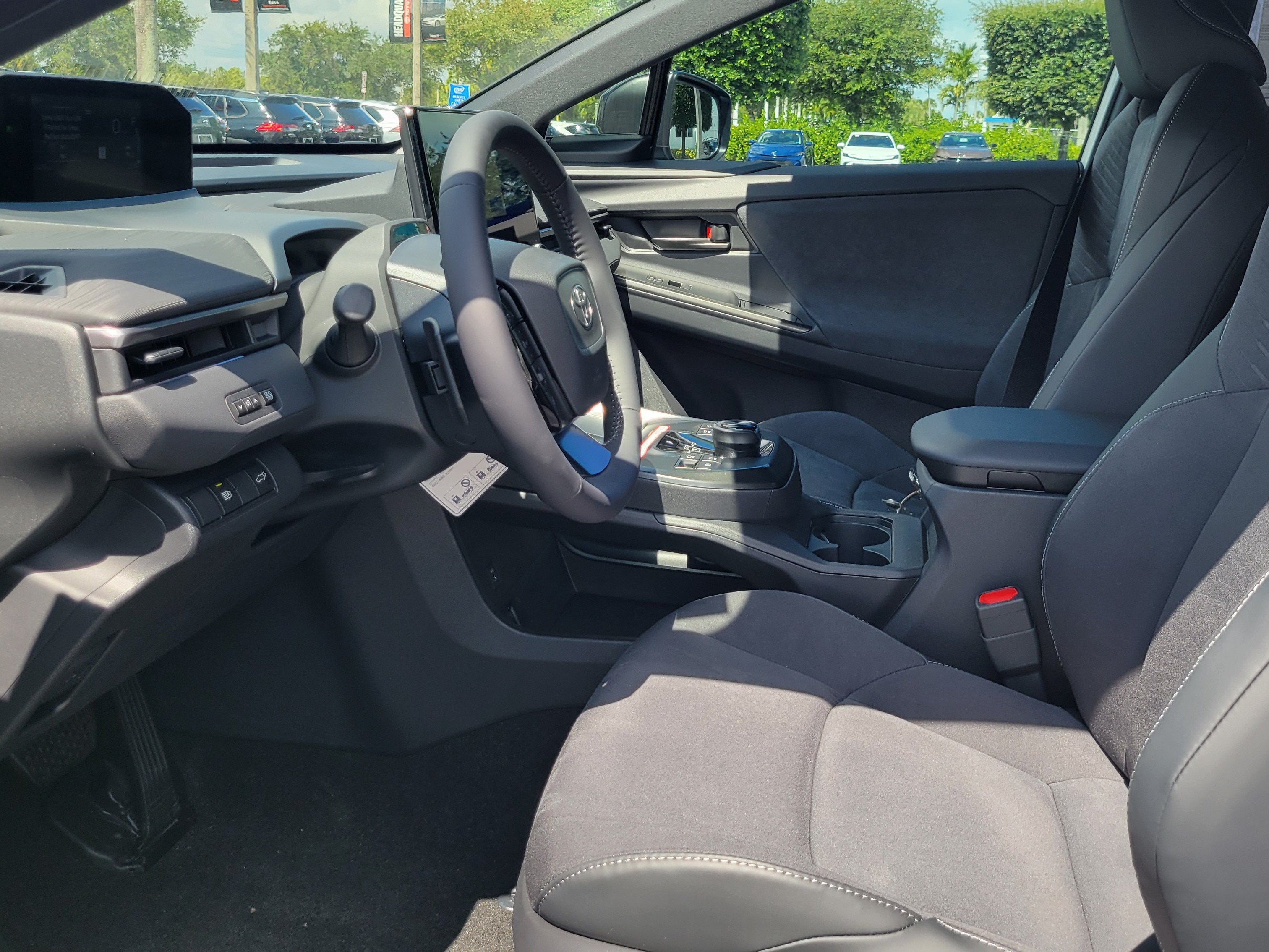 2026 Toyota C-HR XSE