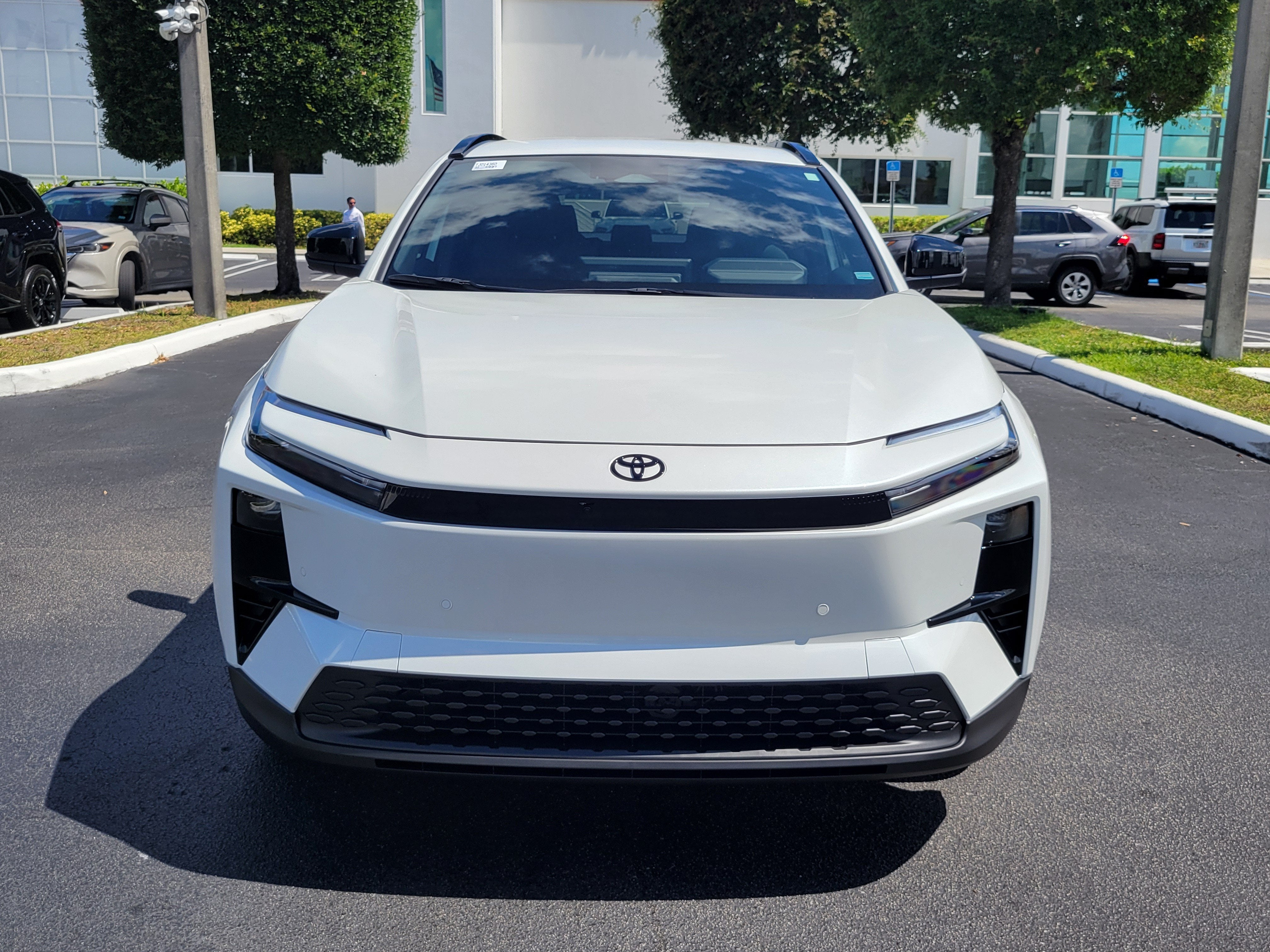 2026 Toyota C-HR XSE