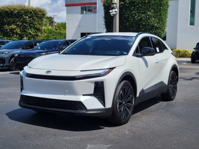 2026 Toyota C-HR XSE