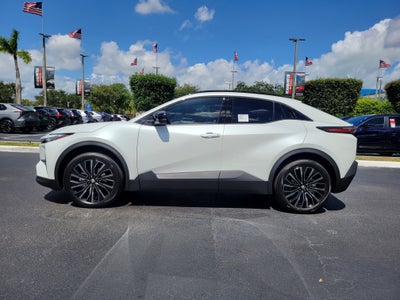 2026 Toyota C-HR XSE