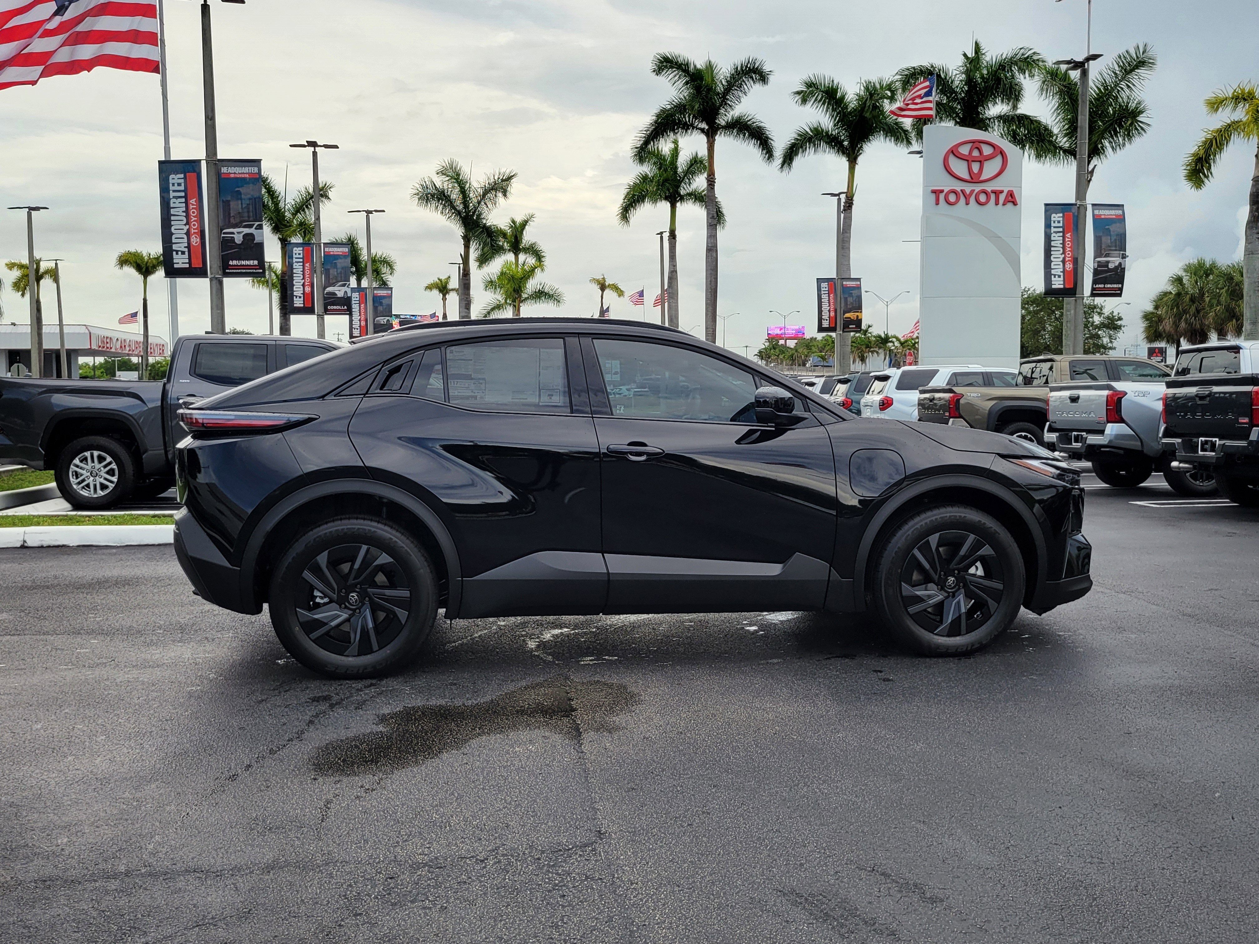 2026 Toyota C-HR SE
