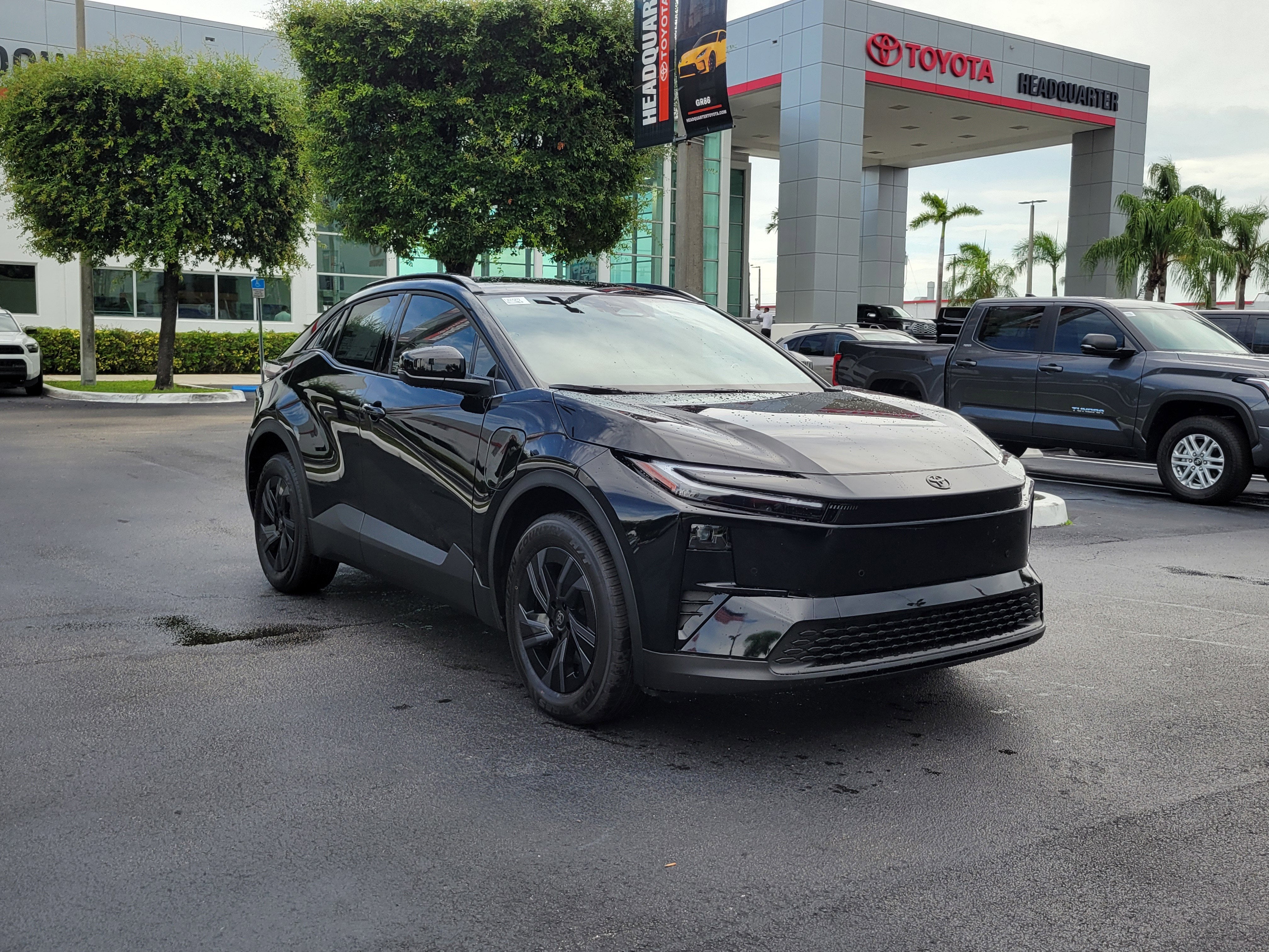 2026 Toyota C-HR SE