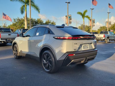 2026 Toyota C-HR SE