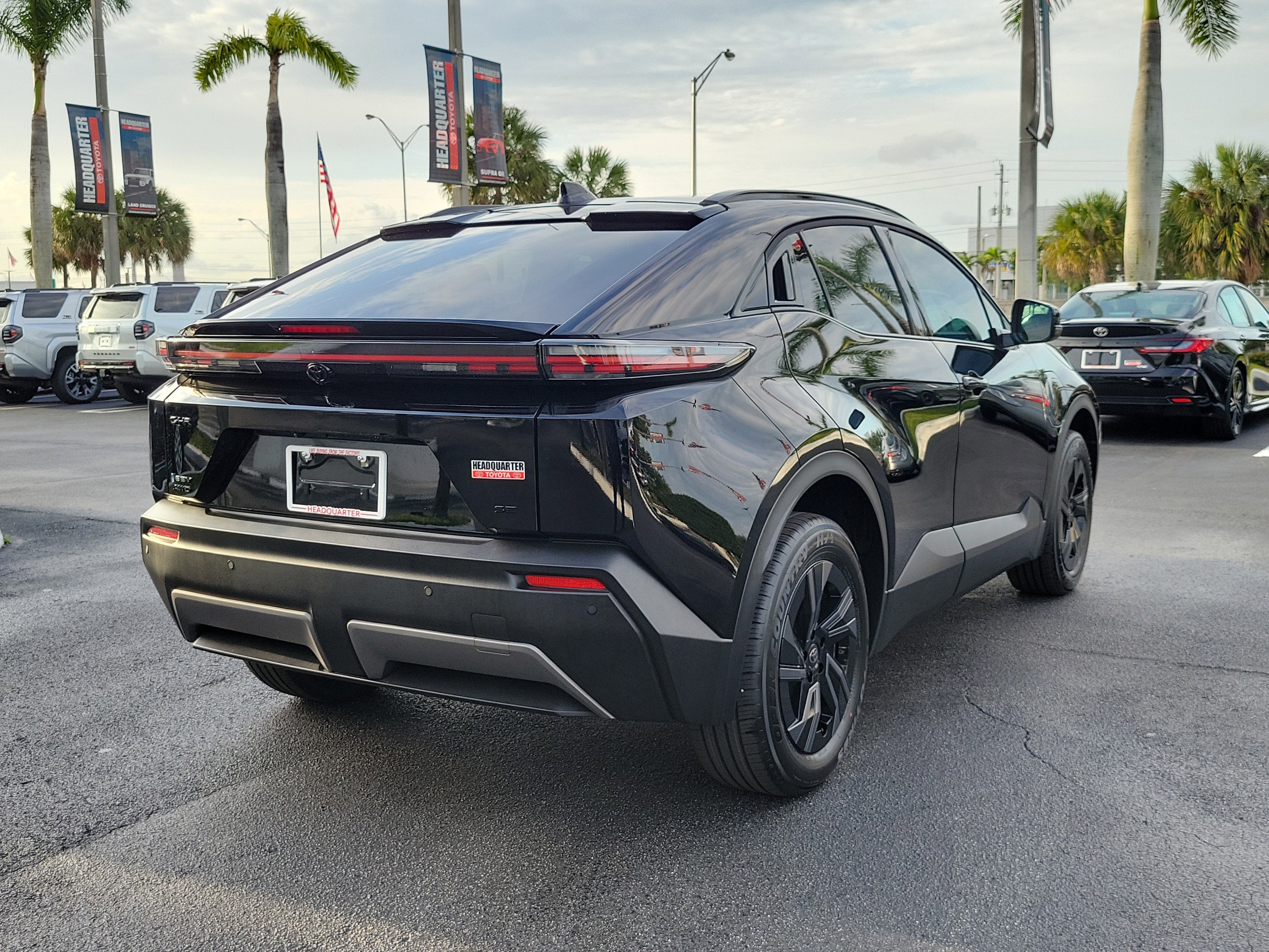 2026 Toyota C-HR SE