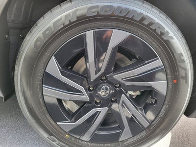 2026 Toyota C-HR SE