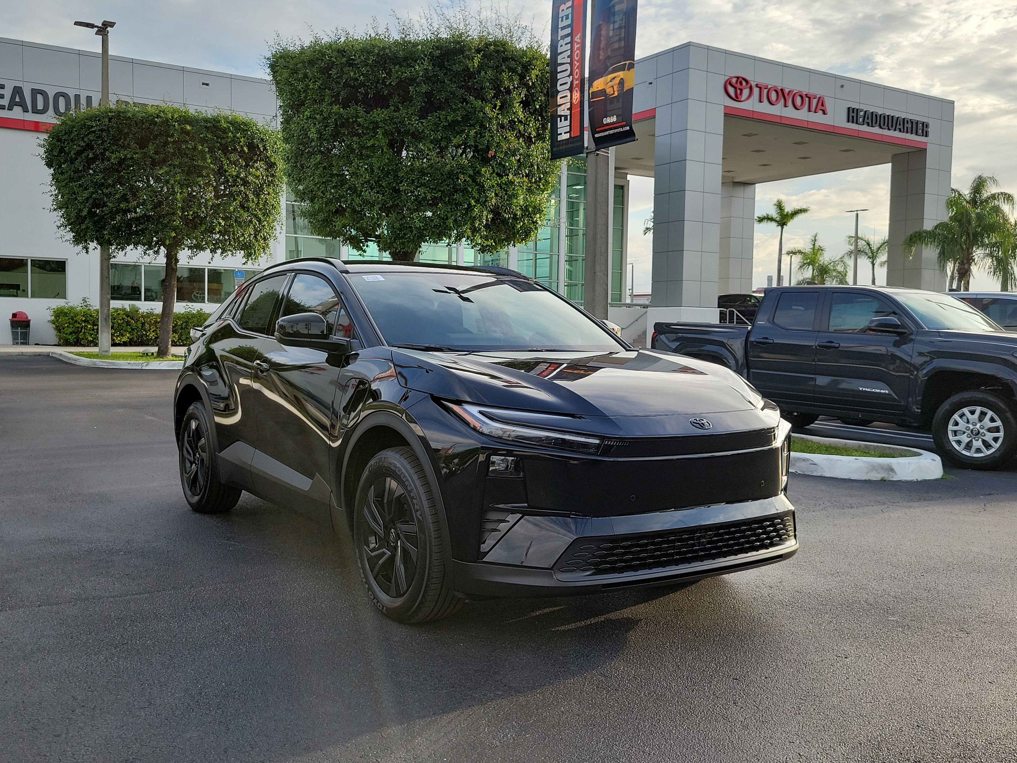 2026 Toyota C-HR SE