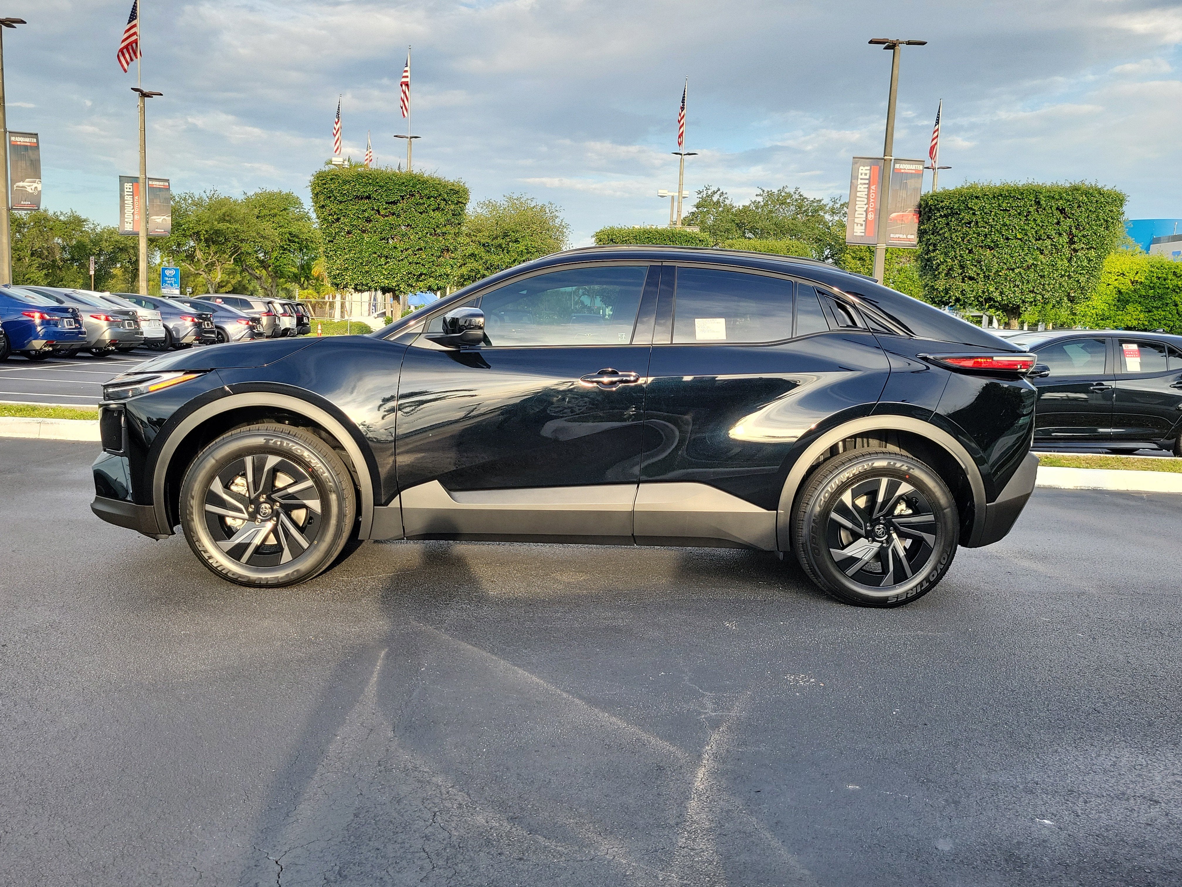 2026 Toyota C-HR SE
