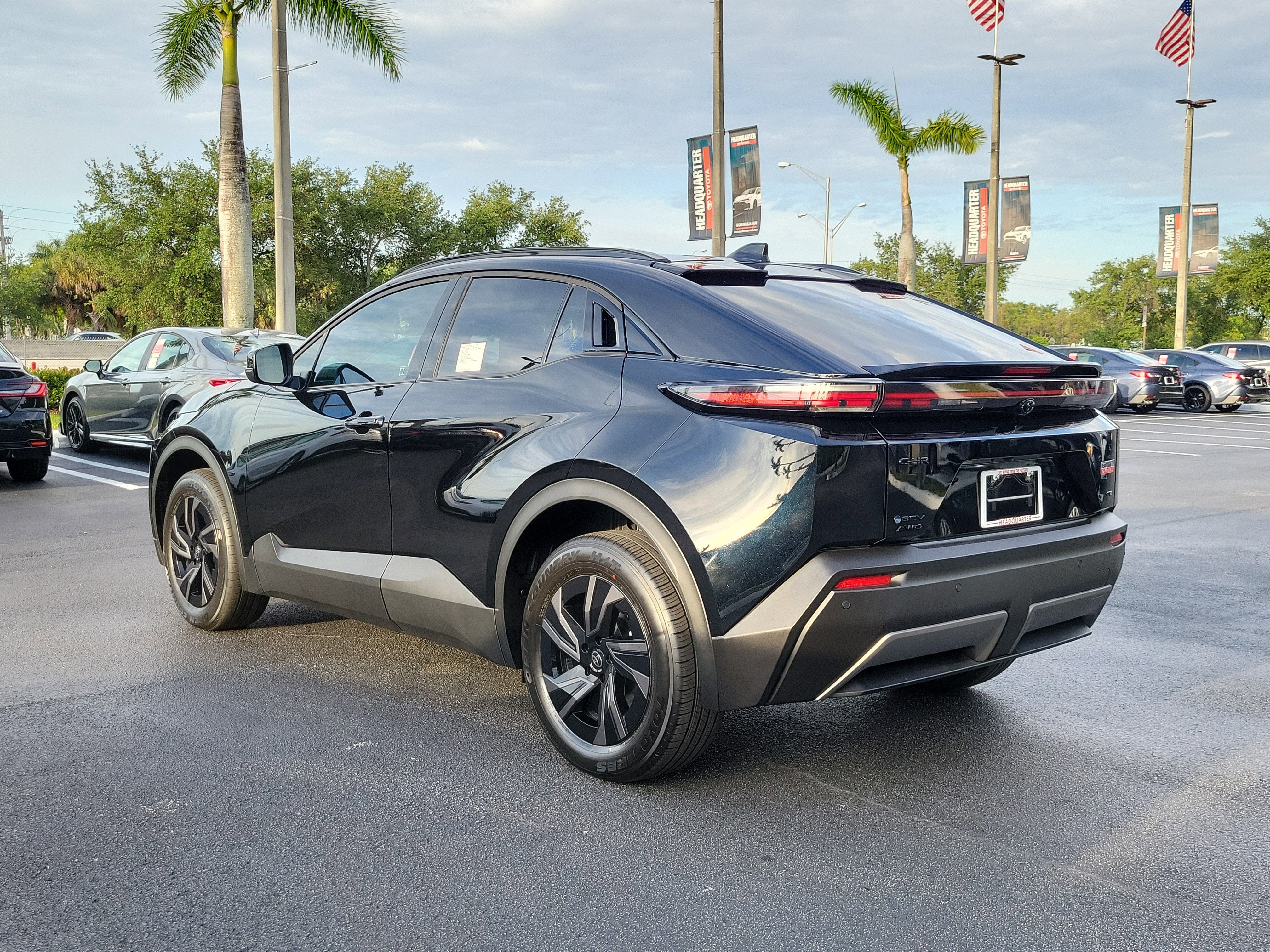 2026 Toyota C-HR SE