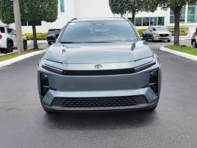 2026 Toyota C-HR SE