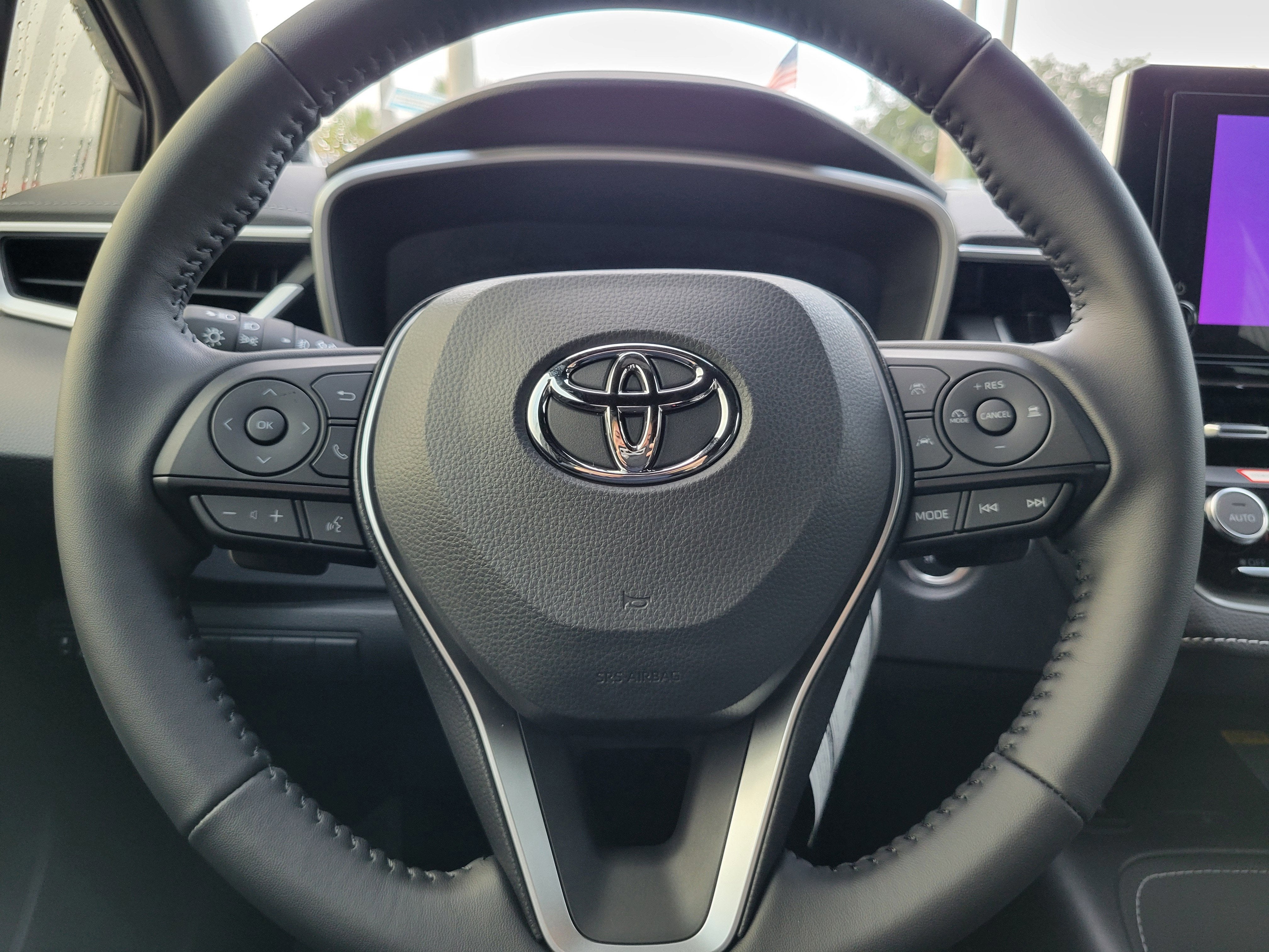 2025 Toyota Corolla Hatchback XSE