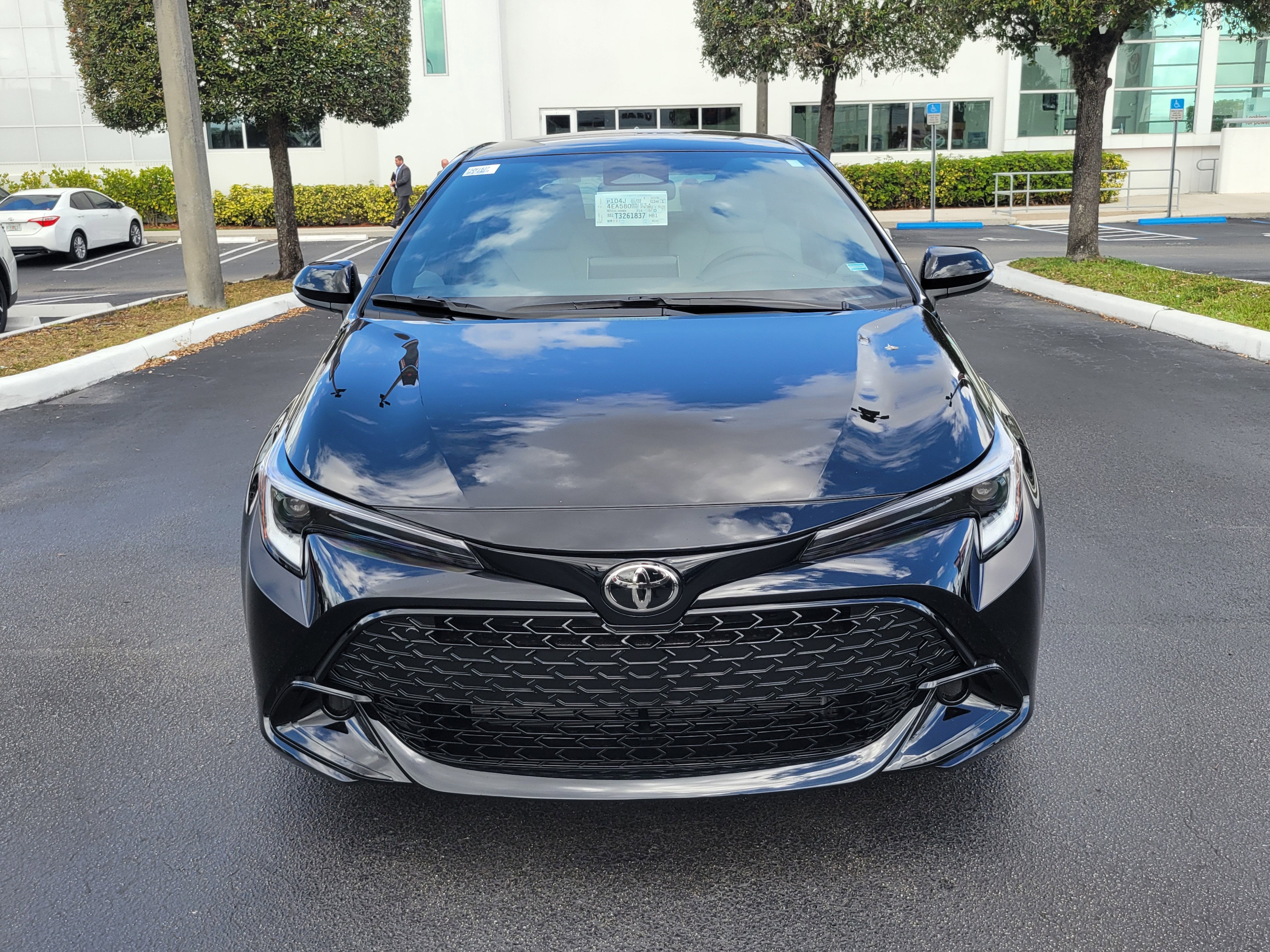 2026 Toyota Corolla Hatchback SE