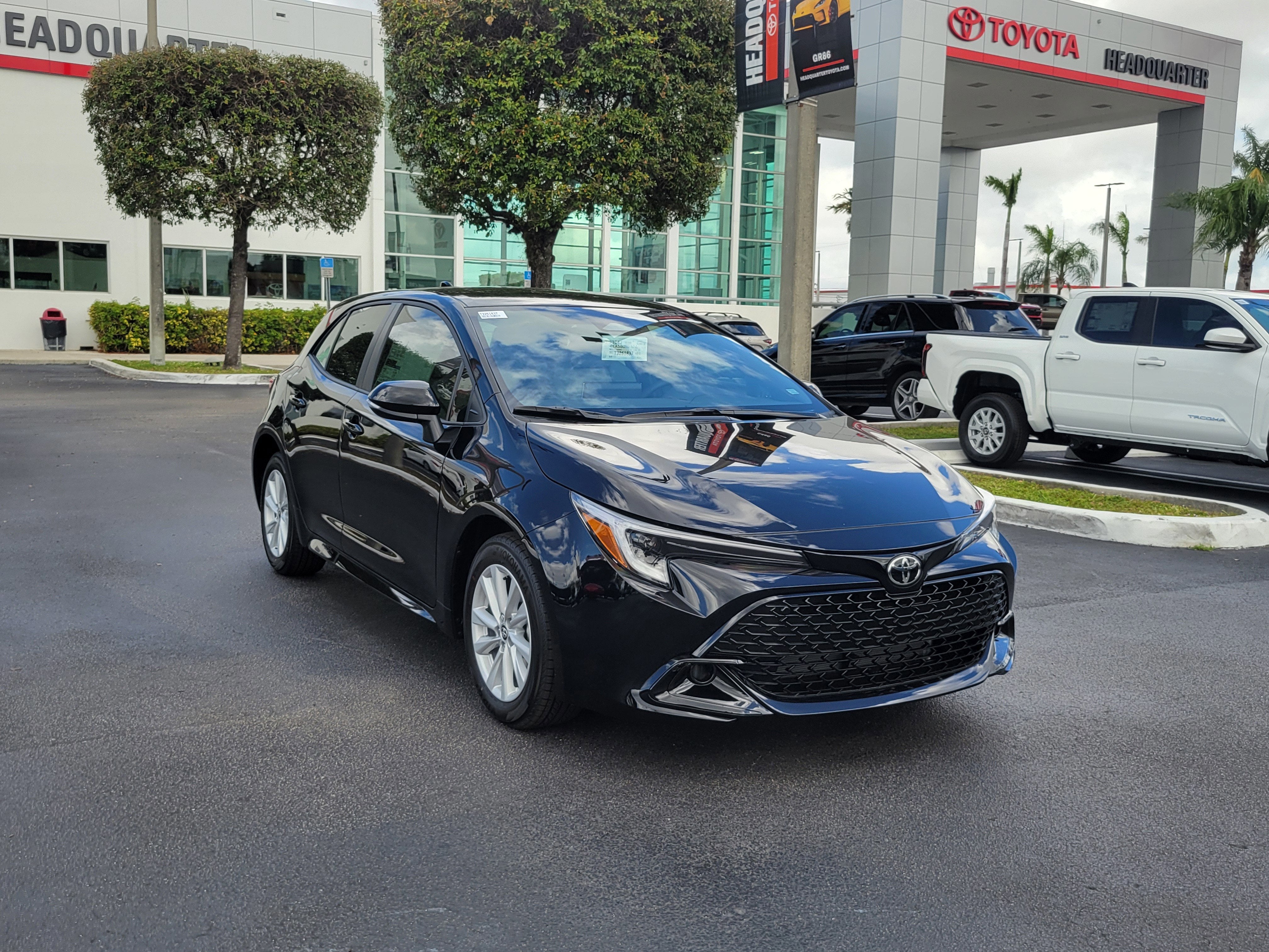 2026 Toyota Corolla Hatchback SE
