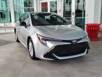 2026 Toyota Corolla Hatchback SE