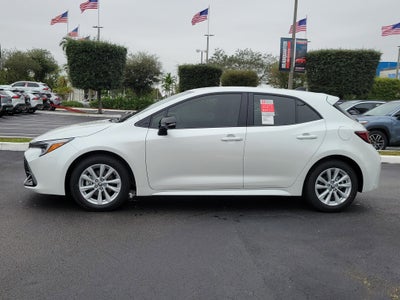 2026 Toyota Corolla Hatchback SE