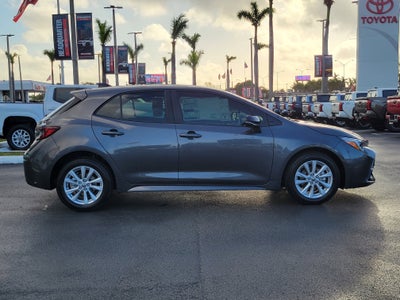 2026 Toyota Corolla Hatchback SE